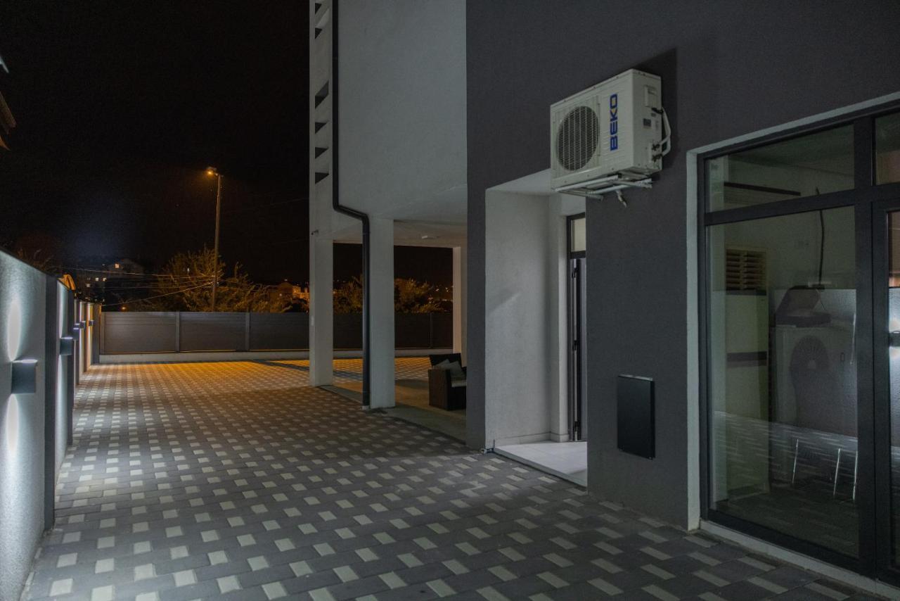 Hany Sweet Ni Dış mekan fotoğraf